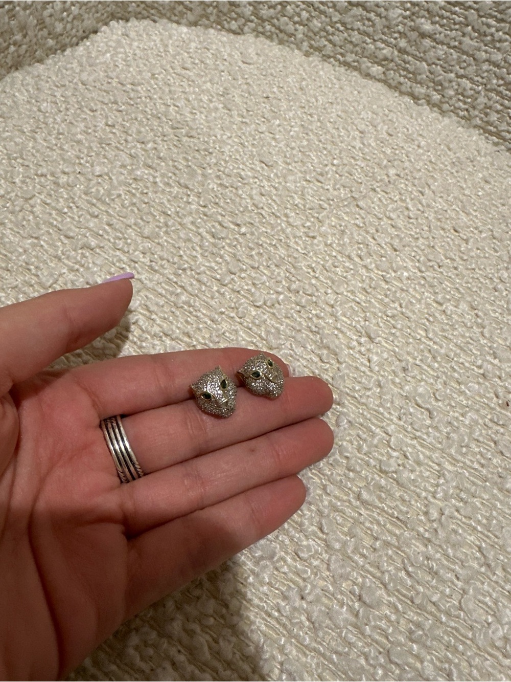 Pavé Cat Head Stud Earrings in Silver Tone